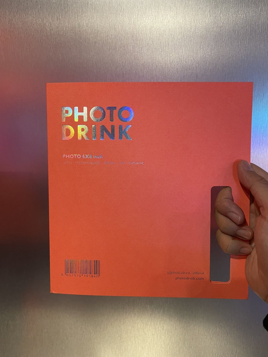 PHOTO DRINK 相冊的另一張手持紀錄照