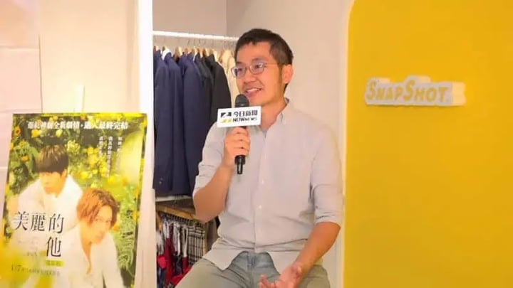 老喬在 Snapshot妞拍貼店內接受今日新聞 NowNews 專訪